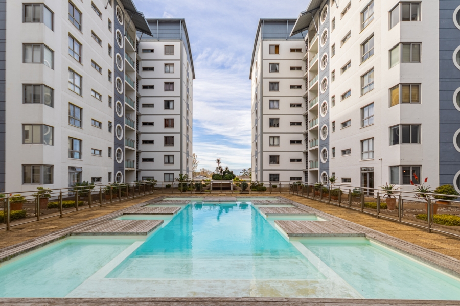 2 Bedroom Property for Sale in Claremont Upper Western Cape